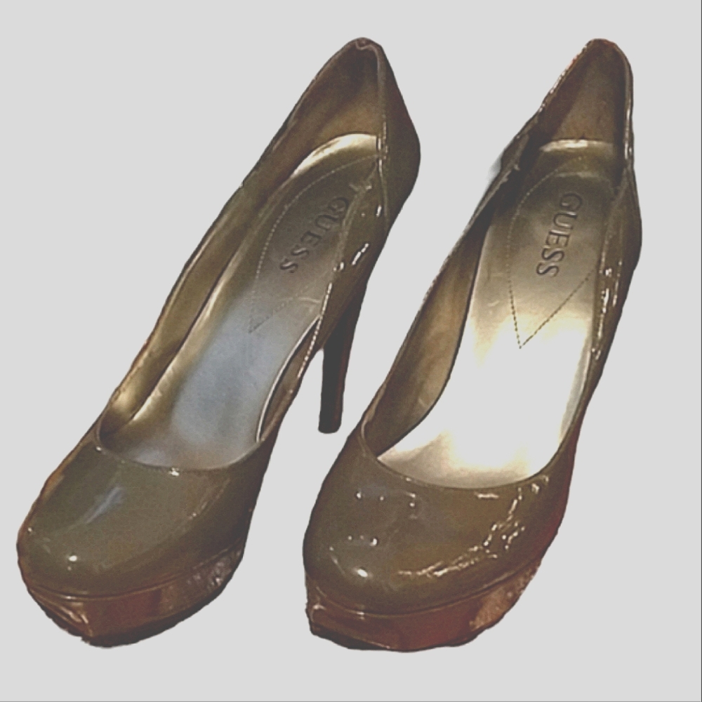 Guess Patent Leather Heels Gray Size 9